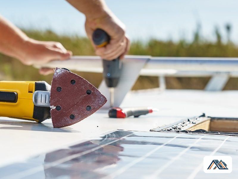 Solape abierto en la lámina asfáltica de la cubierta plana
